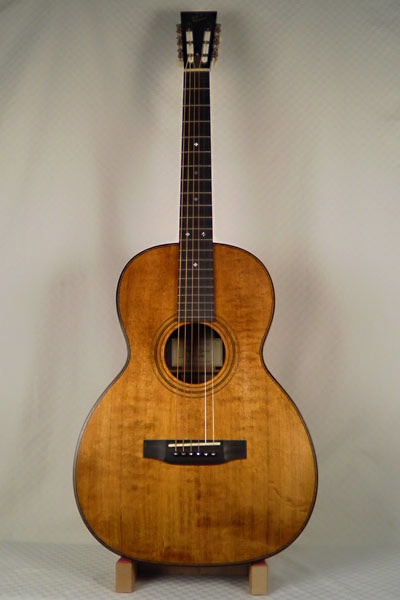 John Kinnard OO Guitar